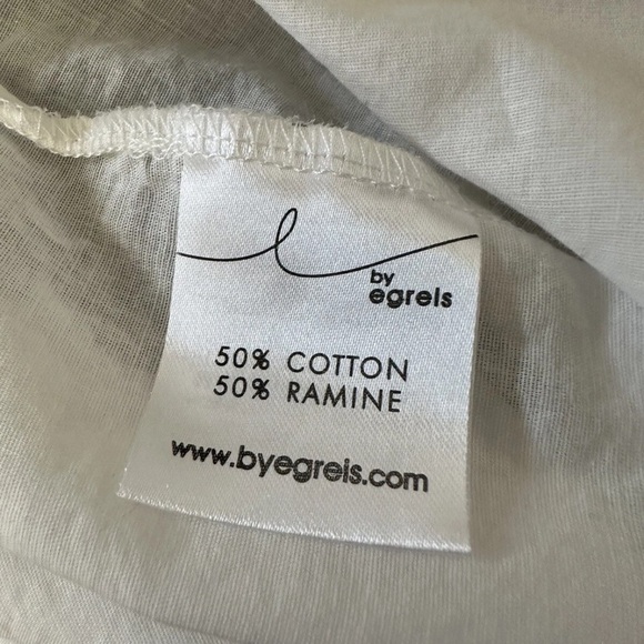 By Egreis Women's White Medium Long Sleeve Lightweight Sheer Classic Soft Shirt - Picture 2 of 6